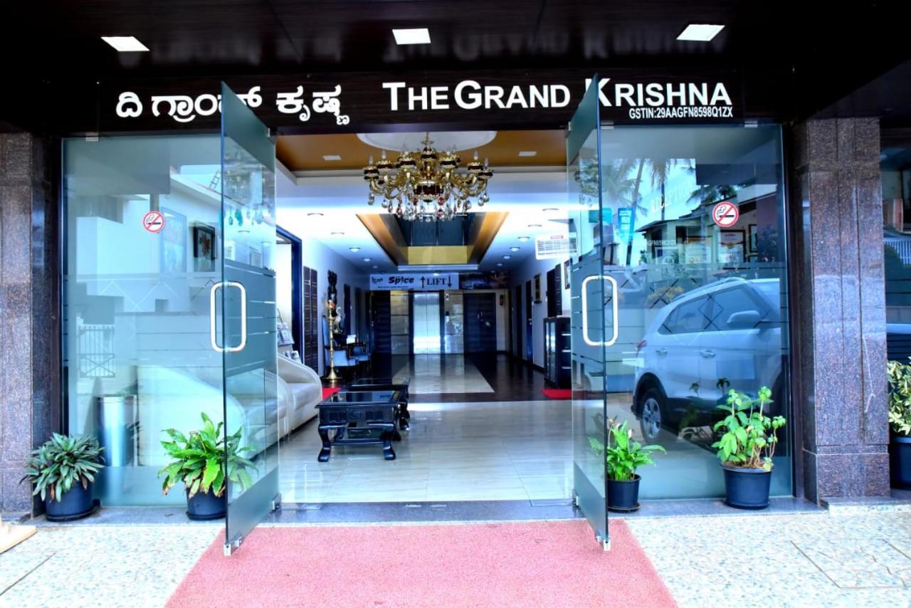 The Grand Krishna Luxury Hotel Chikmagalūr Exterior foto